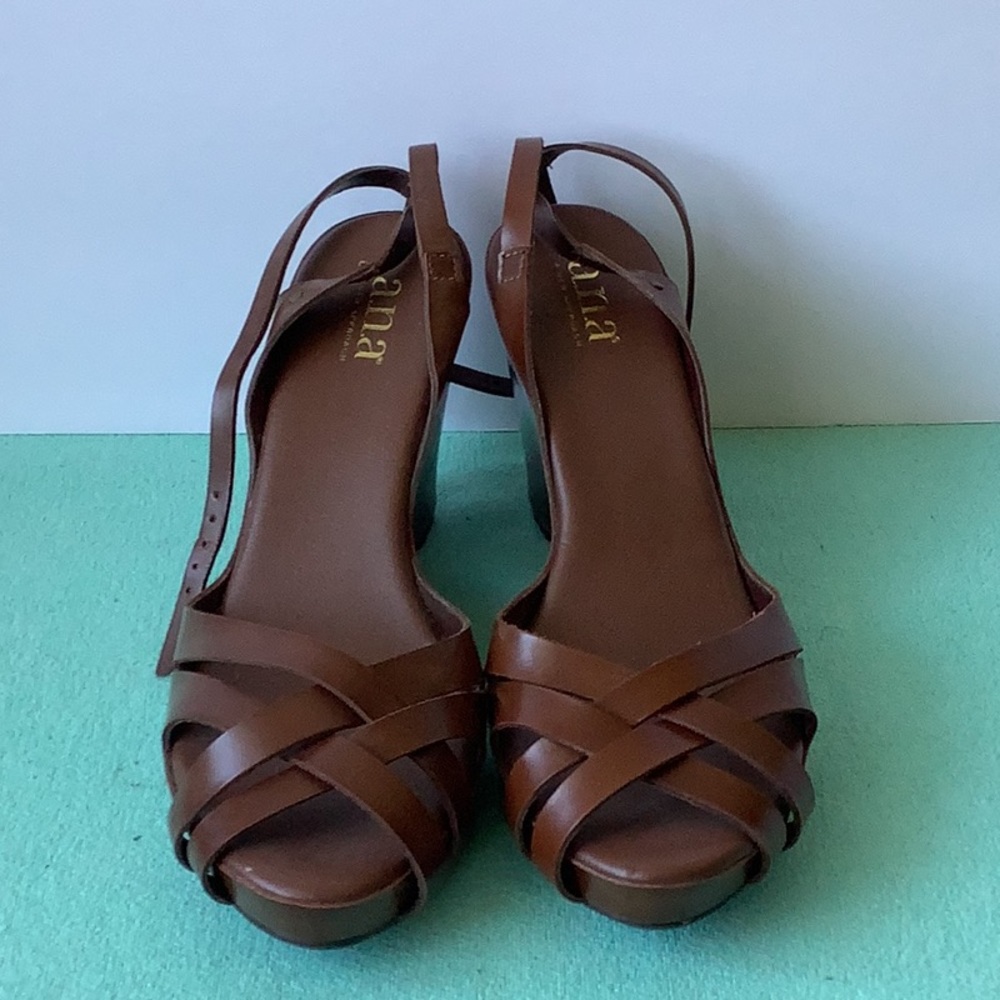 Brown wedges, A.N.A